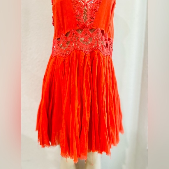 Free People Ilektra Lace Inset Cotton Chemise in Red size med - Picture 14 of 14